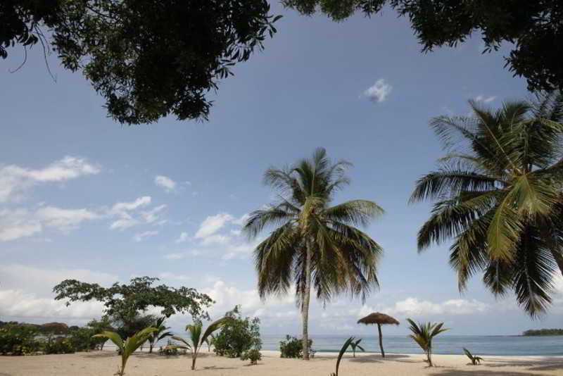 The Place Resort At Tokeh Beach Freetown Exterior foto